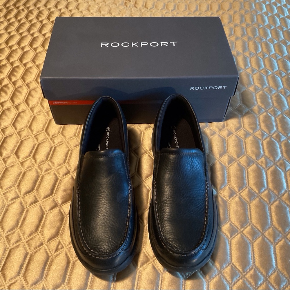 NWT Rockport adiPRENE by Adidas black leather Slip On shoe size 10.5. New in box